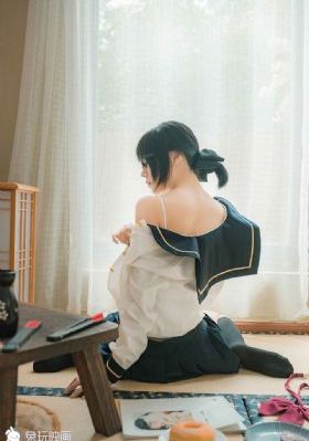 精子从高跟鞋里溢出来_HD影视在线观看